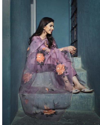 luxurious Beautiful pair of dusty lavendar kurta straight fit pants pair with duppta set KB-129