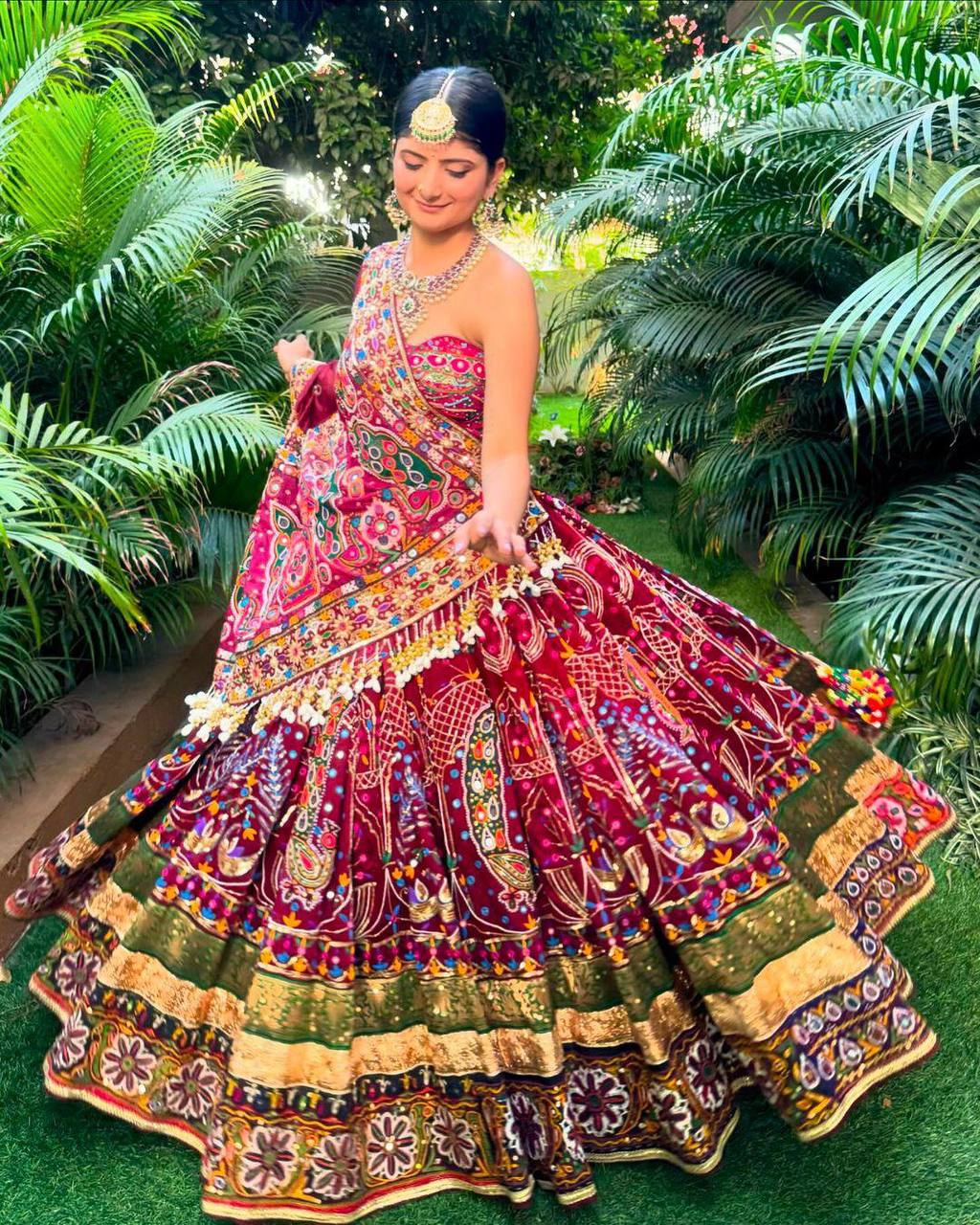 Regal Navratri Lehenga Set A Symphony of Tradition & Color