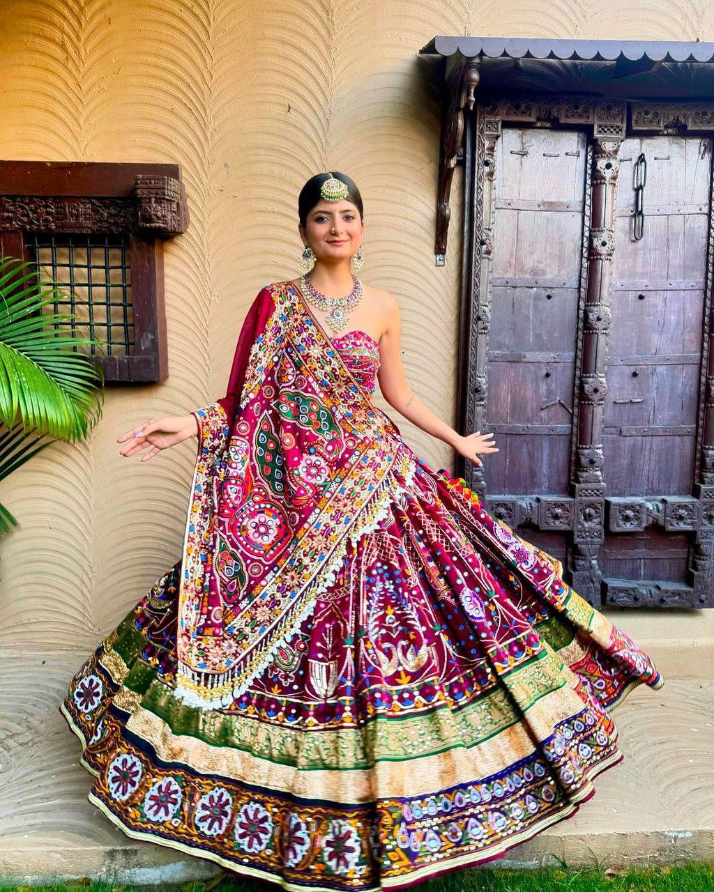 Regal Navratri Lehenga Set A Symphony of Tradition & Color