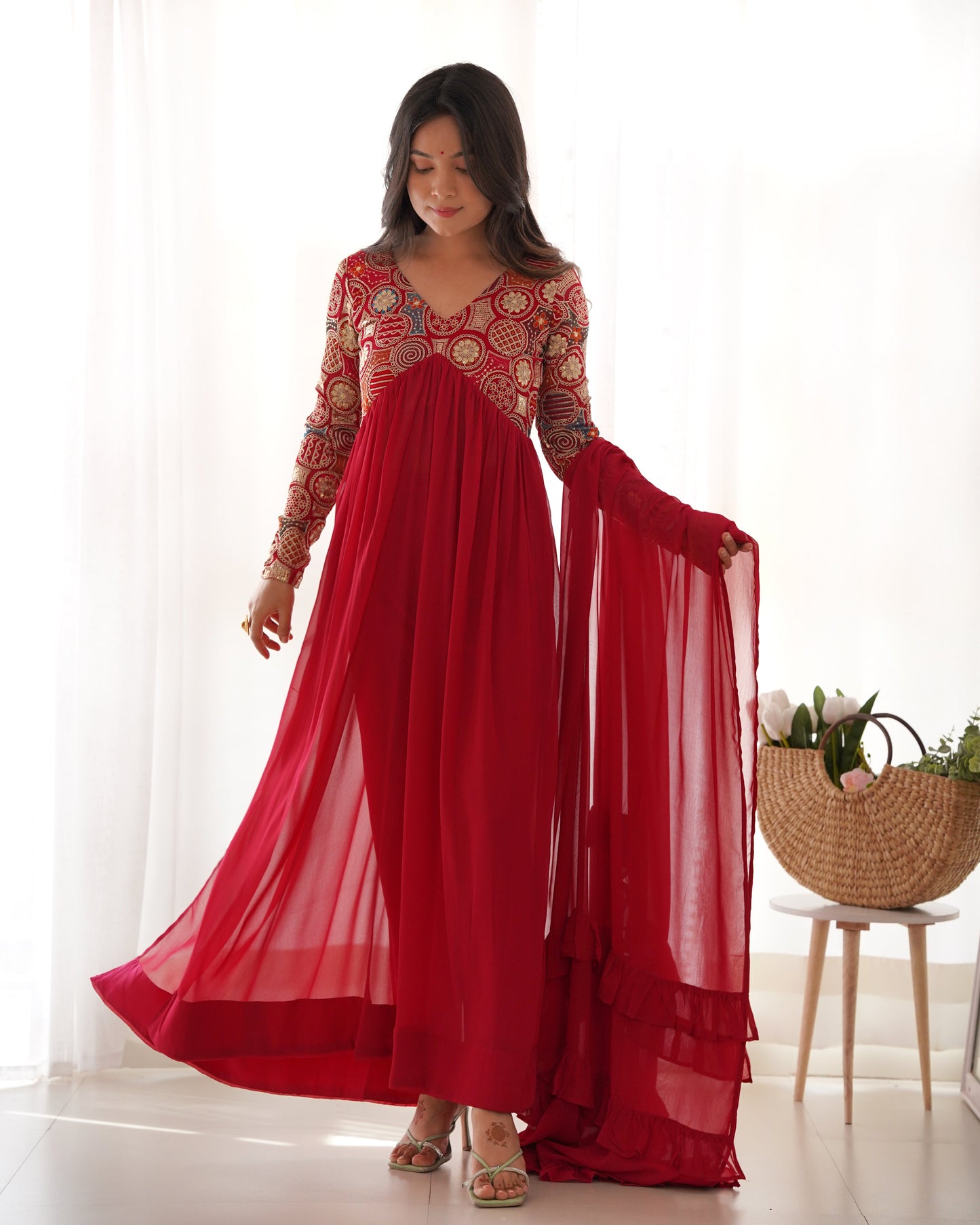 Red Color Stunning Fox Georgette Party Gown