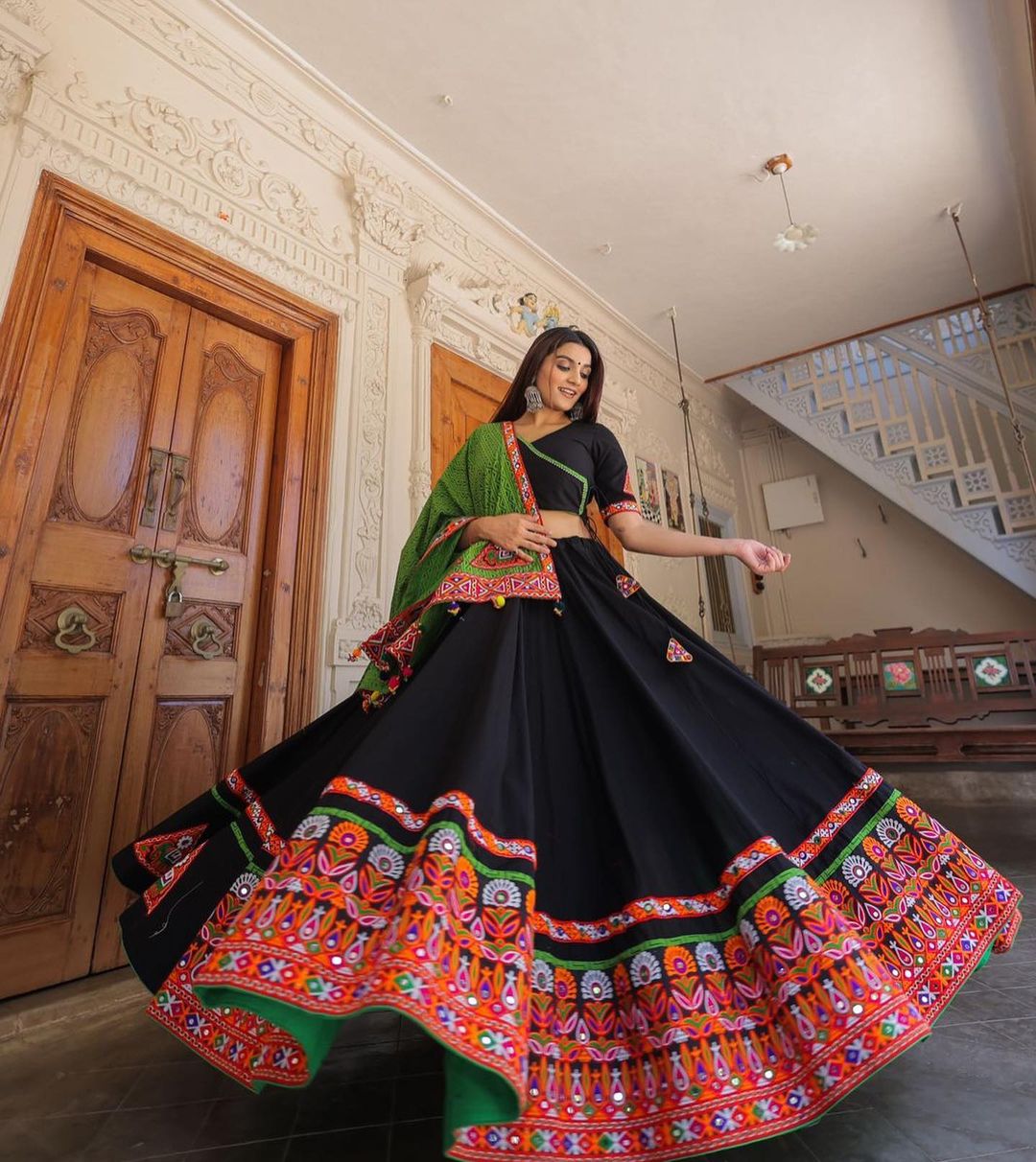 Green Dupatta With Fancy Print Work & Fancy Pom-Pom Lace &Real Mirror Work With Lehenga Choli