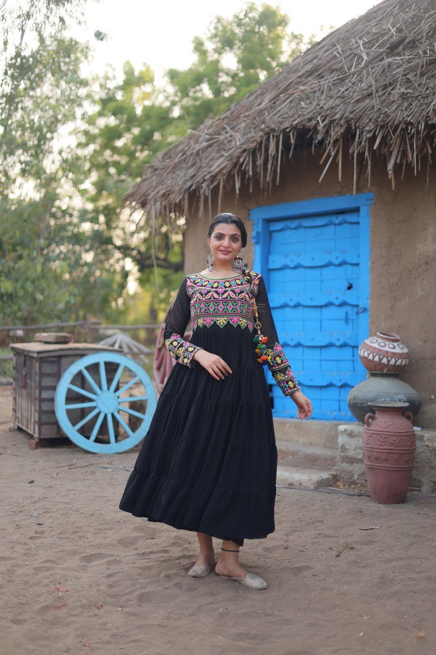 Gorgeous Navratri Festival Kutchi Gamthi Gown